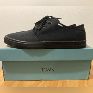 *BRAND NEW* TOMS Black Carlo Sneakers